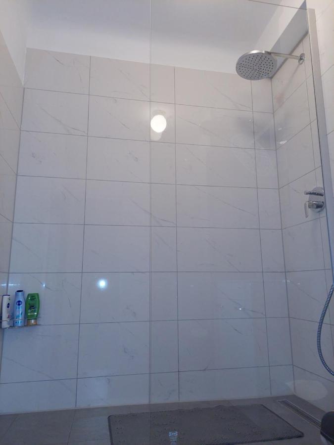 3-Rooms Apartment For Up To 4 Persons Near To Prater Vienna Exterior photo