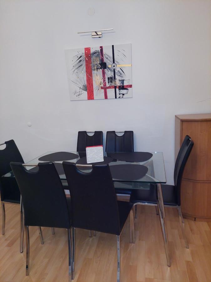 3-Rooms Apartment For Up To 4 Persons Near To Prater Vienna Exterior photo
